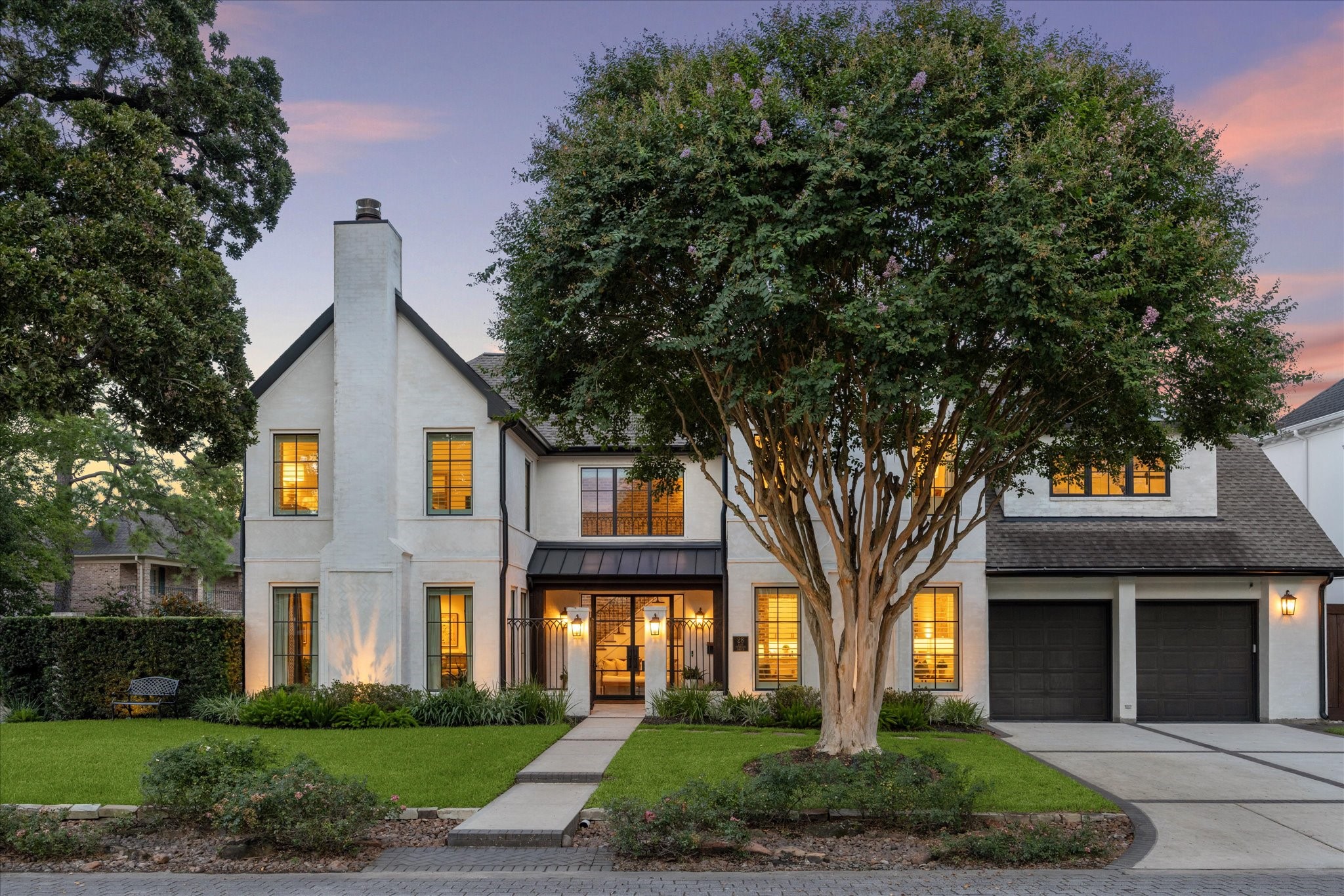 28 E Terrace Drive Houston TX 77007