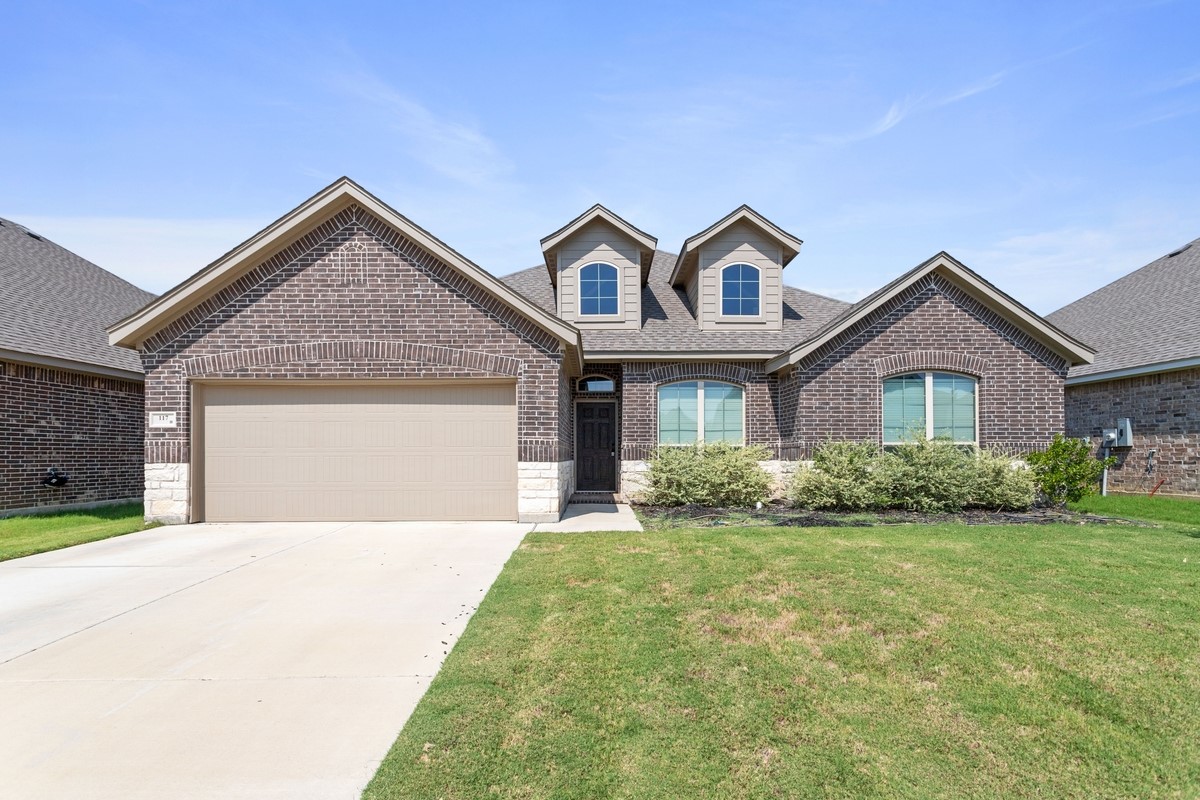 117 Independence Drive Joshua TX 76058