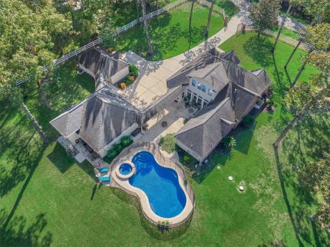 8714 Linn Lane Magnolia TX 77354