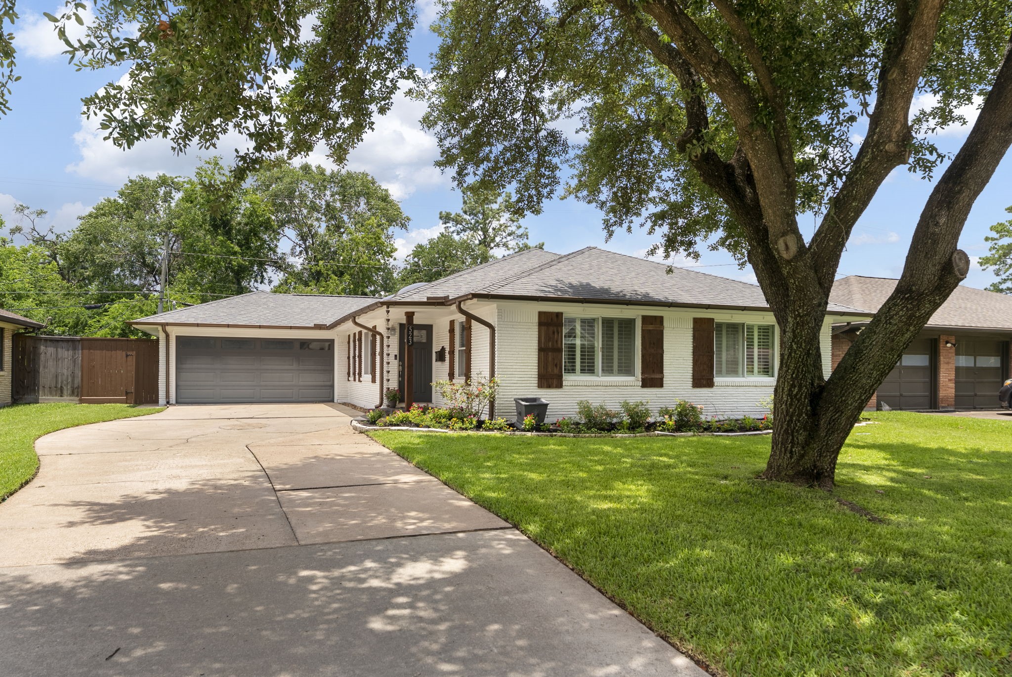 523 Azaleadell Drive Houston TX 77018