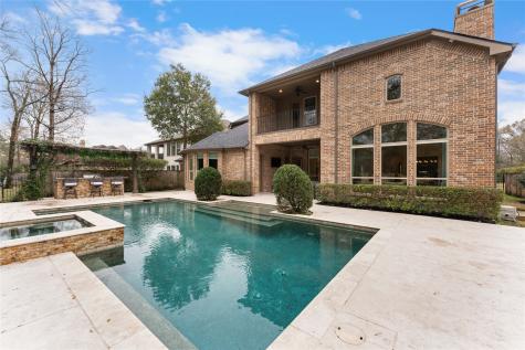 159 Del Monte Pines Drive Montgomery TX 77316