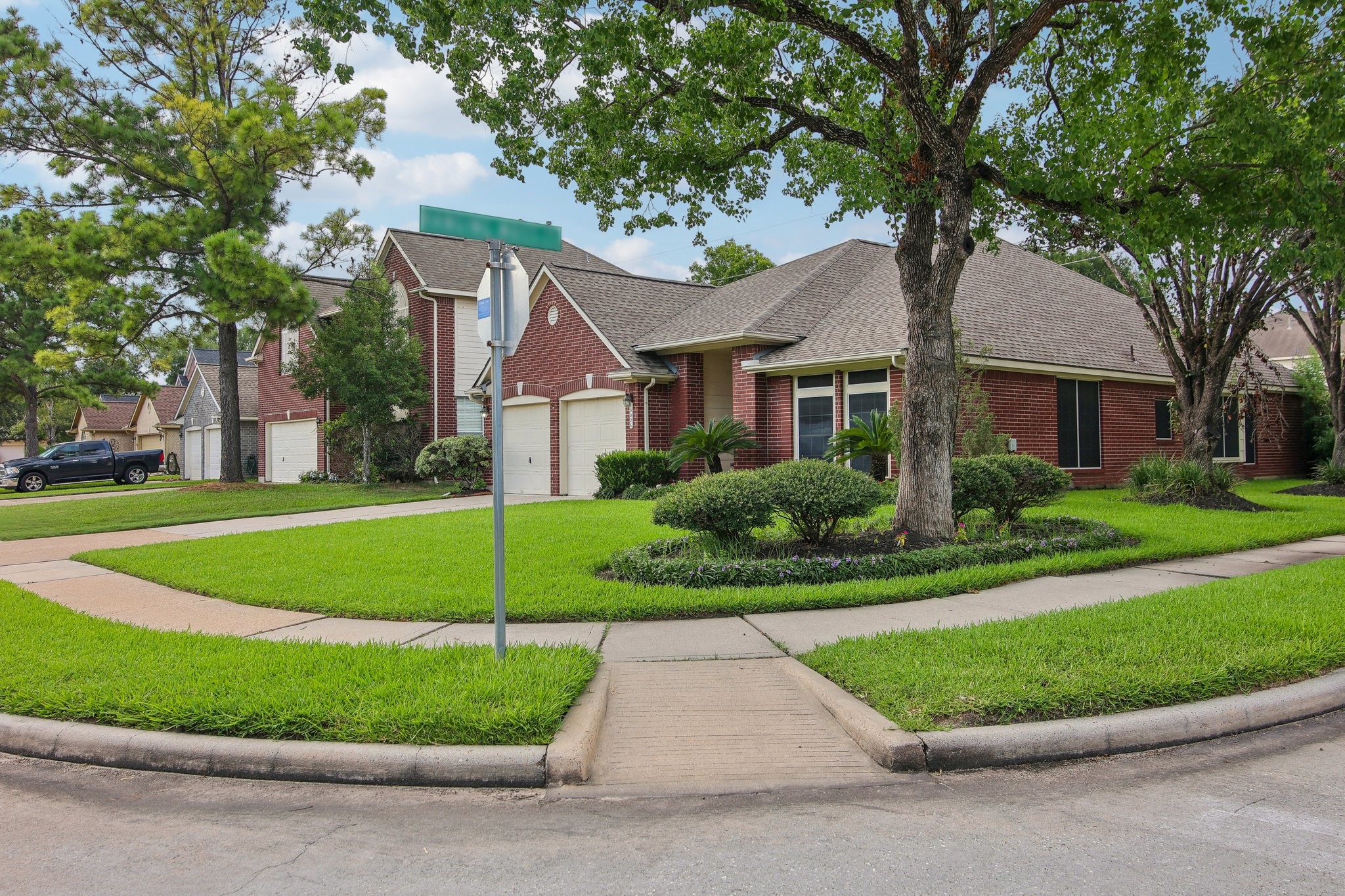 10026 Goldenglade Drive Houston TX 77064