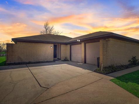 409 Bayridge Drive League City TX 77573