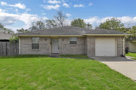 306 Deanne Street Baytown TX 77520