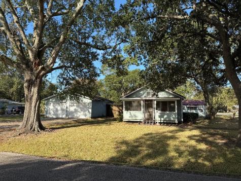 2602 15th Street Port Neches TX 77651