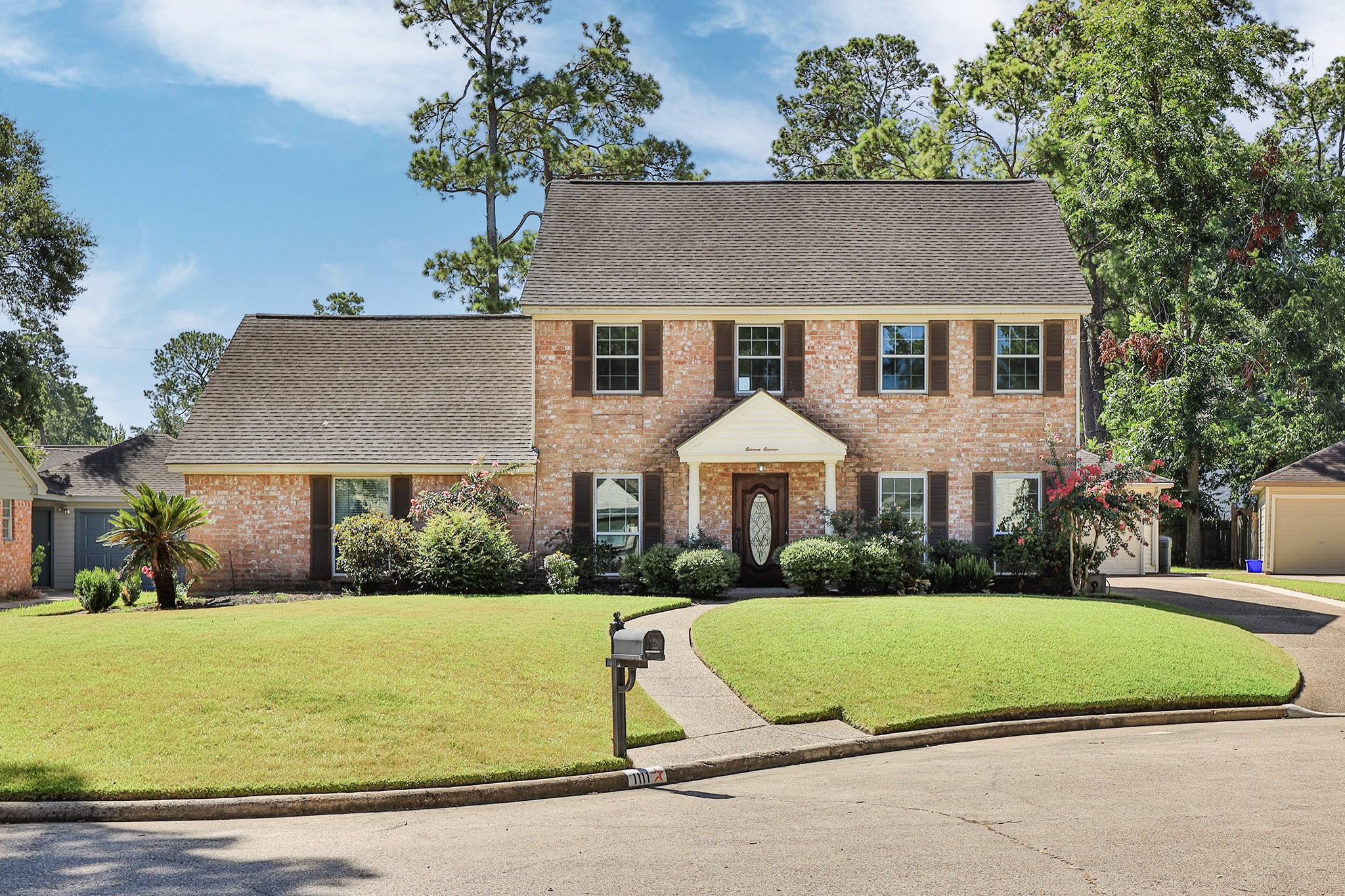 1111 Lodgehill Lane Houston TX 77090