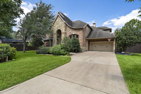 1407 Beutel Drive Houston TX 77055