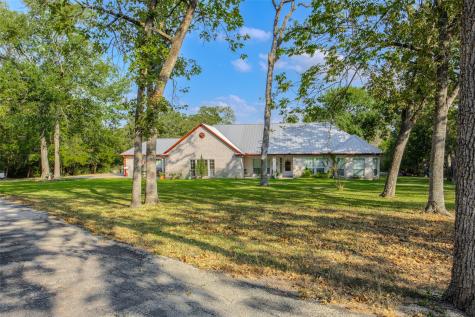 151 Lola Lane Bellville TX 77418