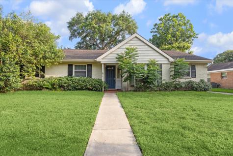 5923 Mcknight Street Houston TX 77035