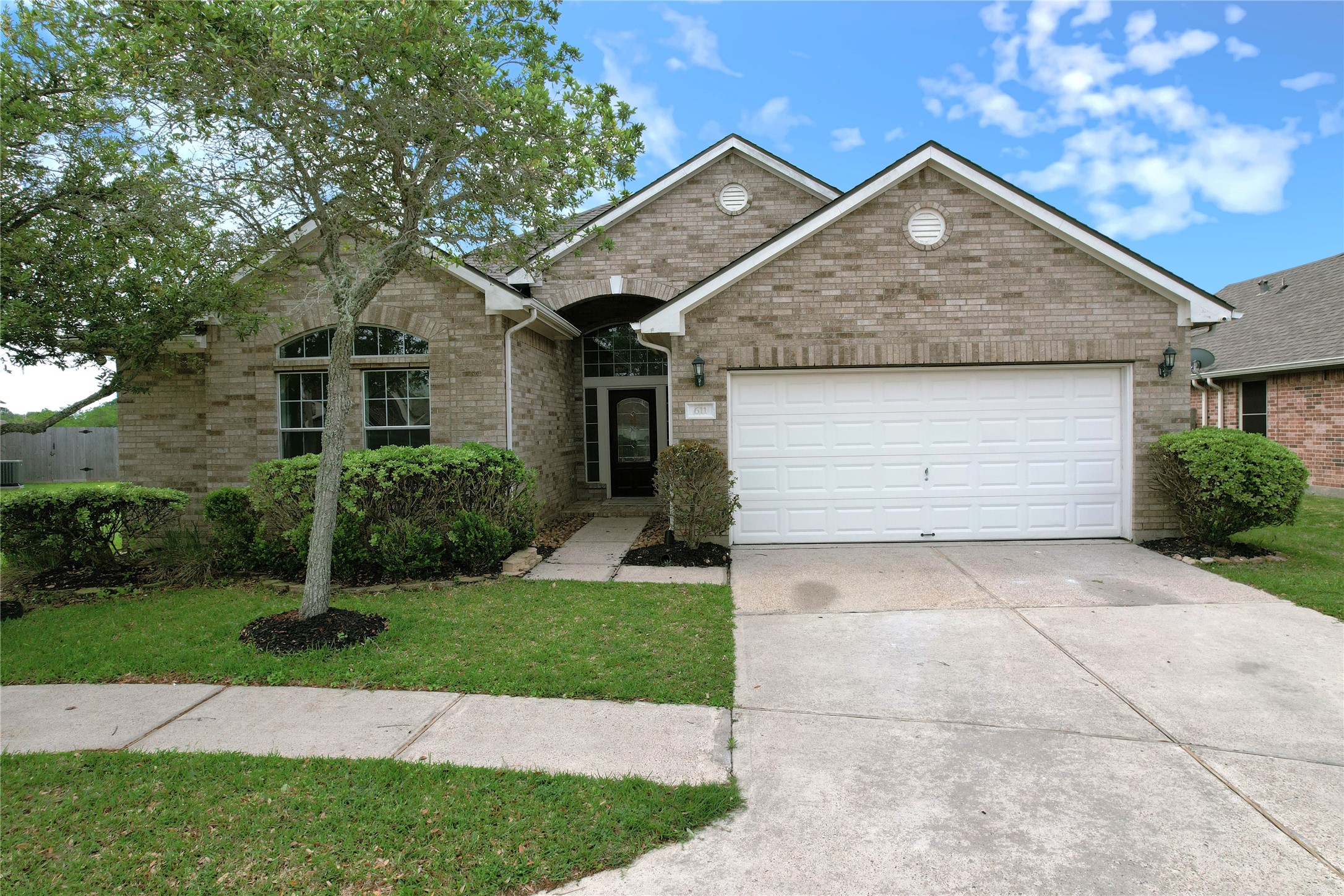 611 Widgeon Cove Texas City TX 77590