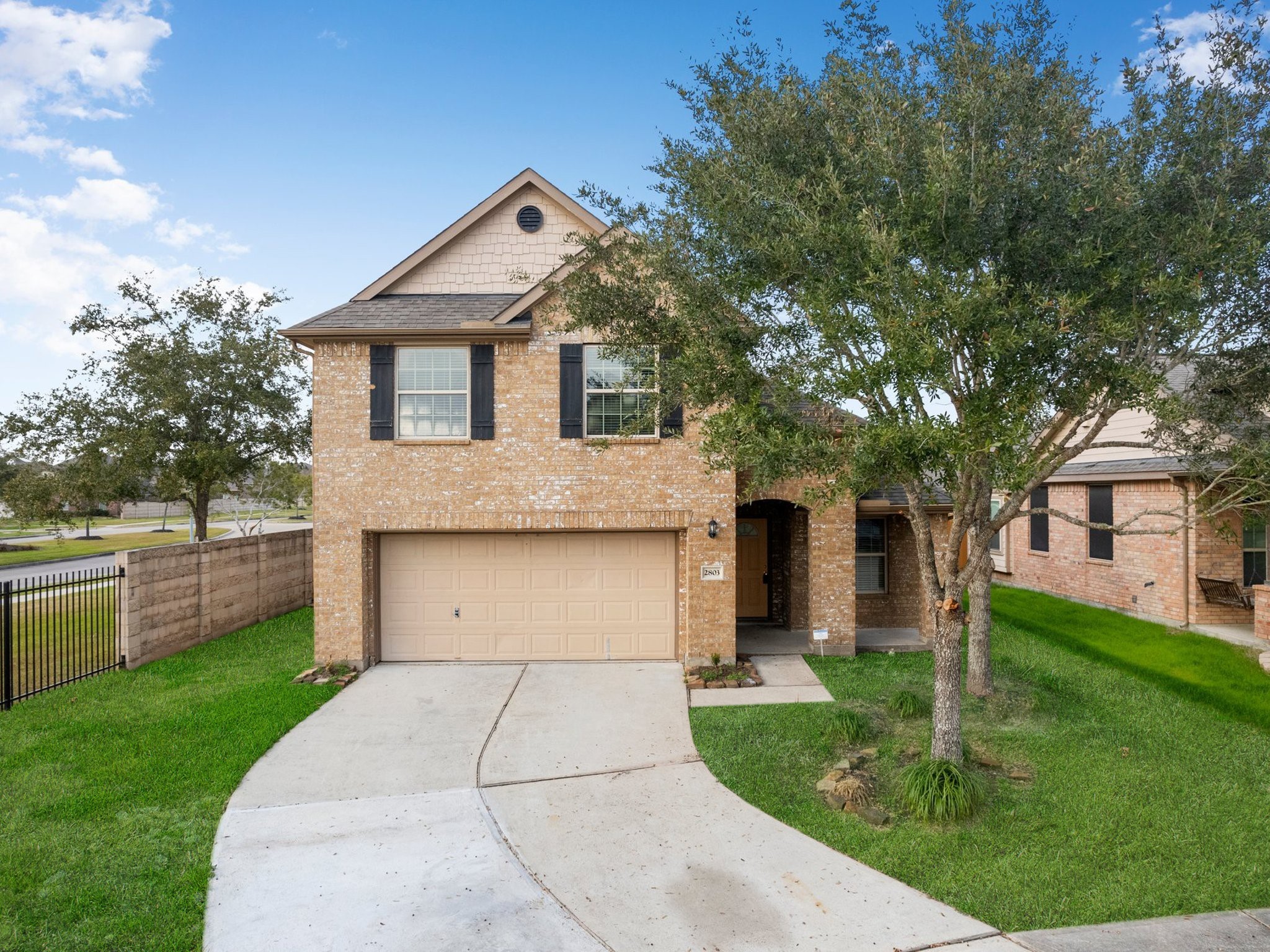 2803 Silver Ridge Court Rosharon TX 77583