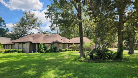 1823 Chart Drive Crosby TX 77532