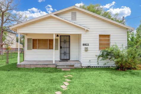 8821 Comal Street Houston TX 77051