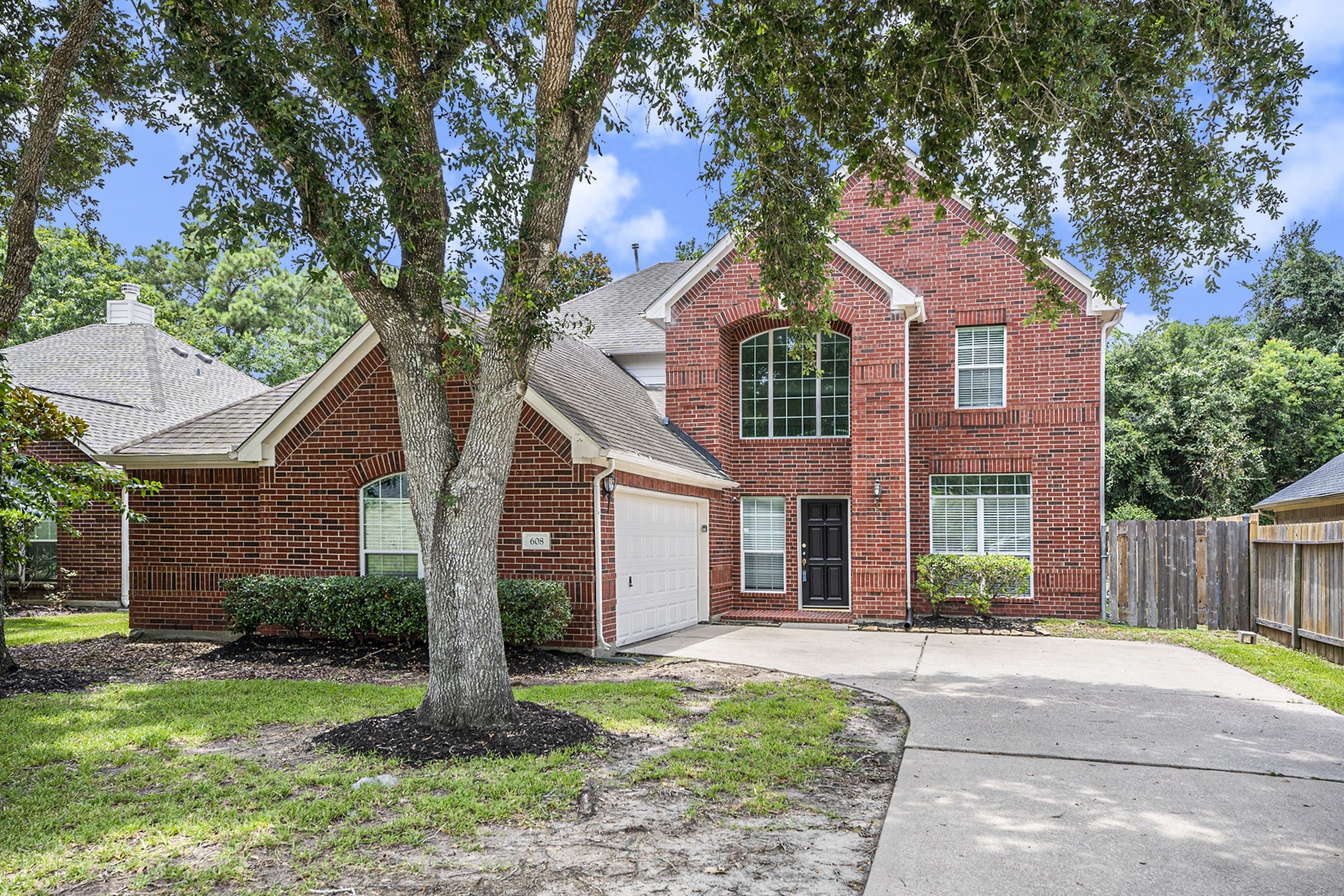 608 Canyon Crest Drive League City TX 77573