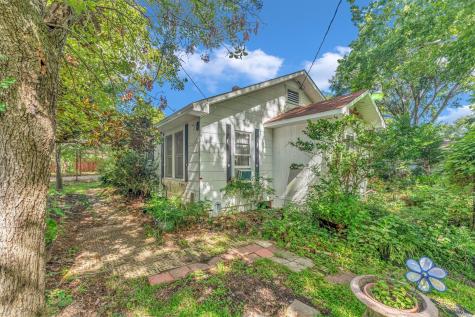 2754 Angier Road Huntsville TX 77340