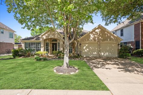 5104 Carefree Drive League City TX 77573