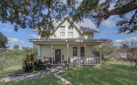 404 W Jefferson Street Brenham TX 77833