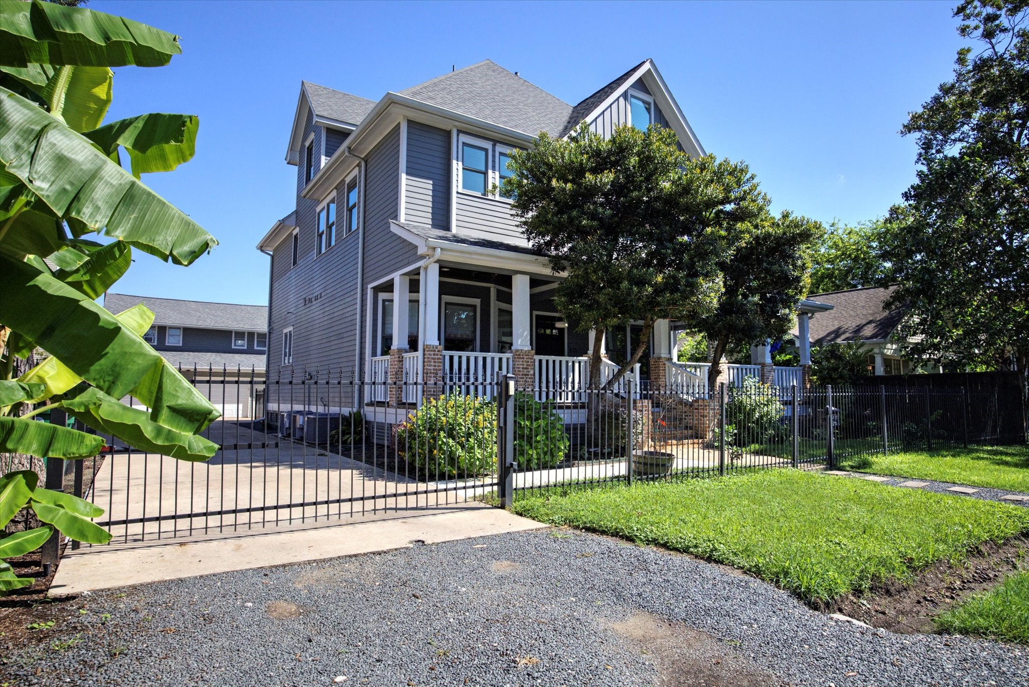 413 E 23rd Street Houston TX 77008