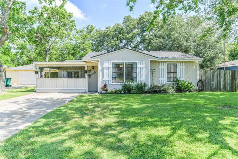 1916 Bogatto Street La Marque TX 77568