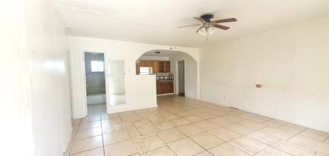 5238 Pershing Street Houston TX 77033