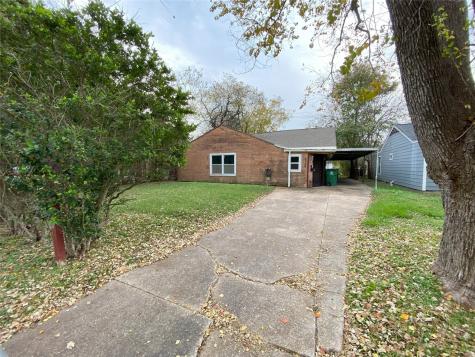 4934 Alvin Street Houston TX 77033