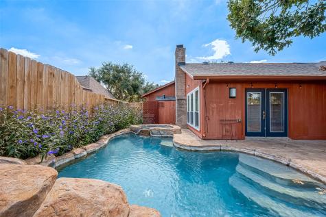 819 Green Belt Drive Sugar Land TX 77498