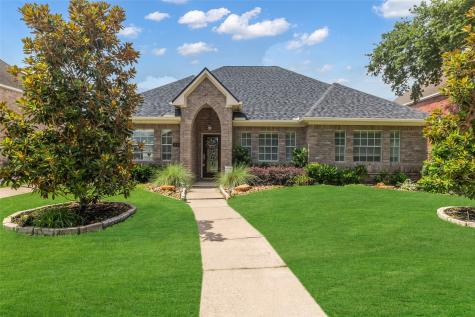 4710 Broadmoor Drive League City TX 77573