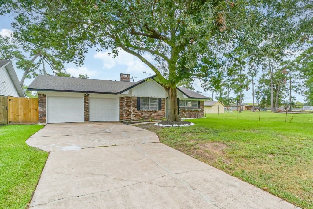 5435 Willow Creek Way Houston TX 77017