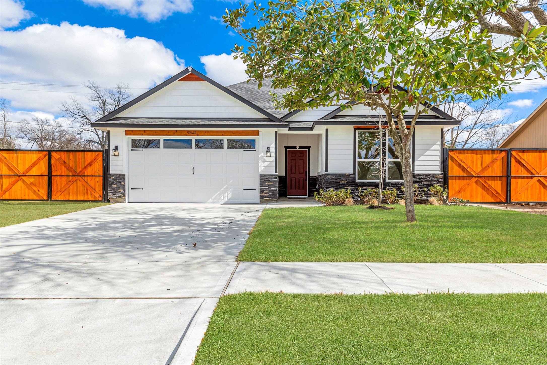 15618 Rock House Road Houston TX 77060