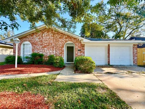 710 Reynolds Avenue League City TX 77573