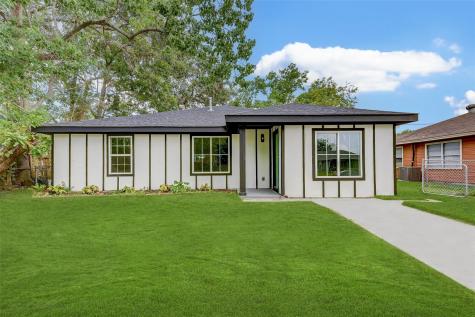 813 Mccardell Street Channelview TX 77530