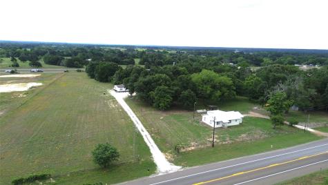 1322 North Market Street Grapeland TX 75844
