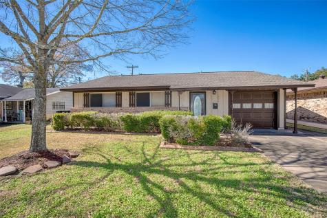 1206 Cypress Street Alvin TX 77511