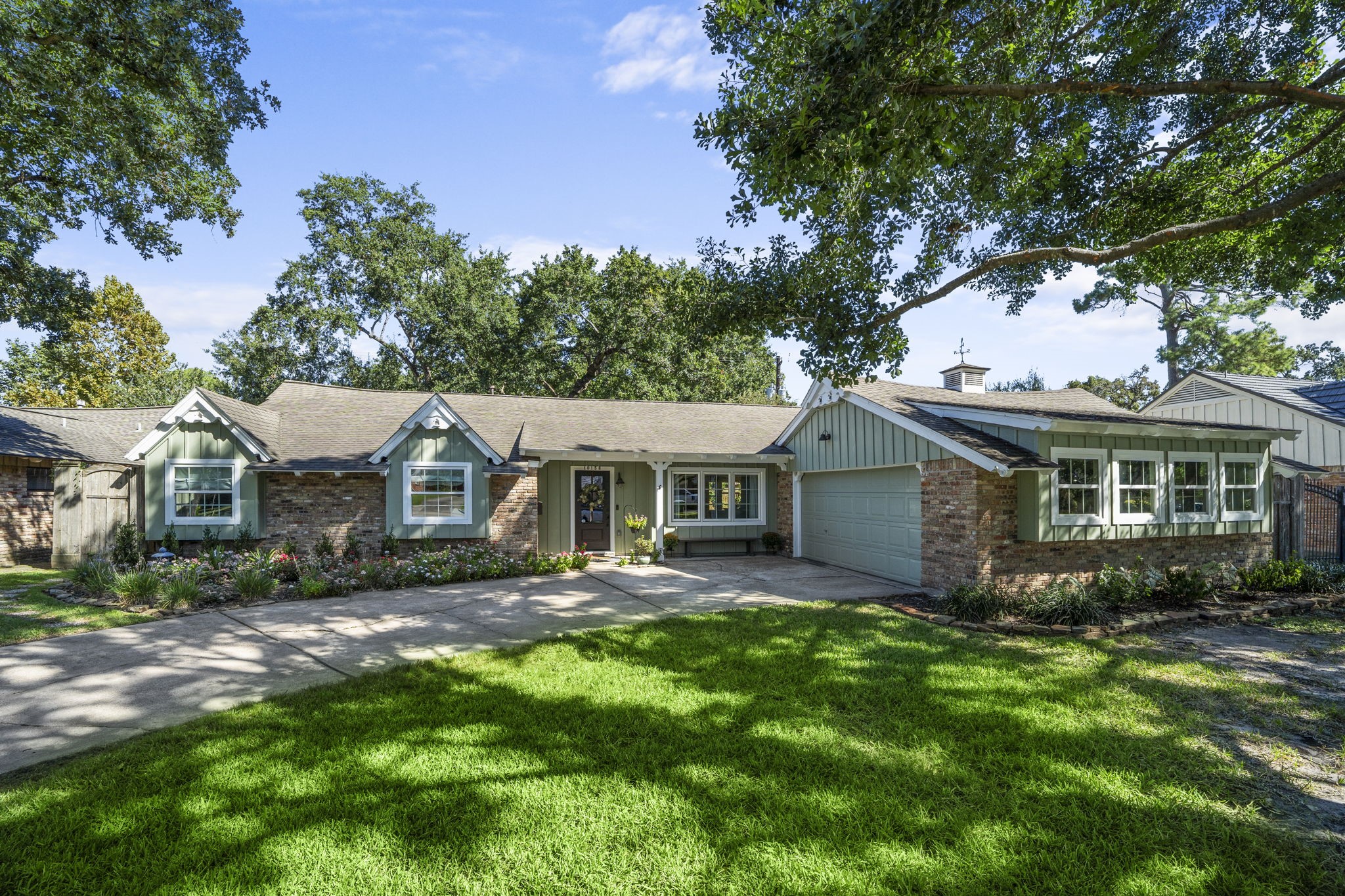 10158 Whiteside Lane Houston TX 77043