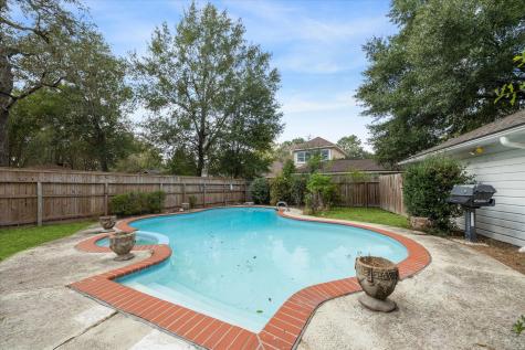 5902 Old Lodge Drive Houston TX 77066