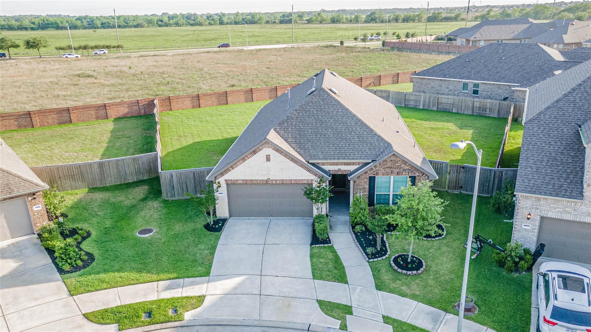 10907 Birchwood Knoll Court Richmond TX 77406
