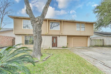 9806 Wren Street La Porte TX 77571