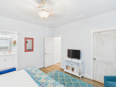 2403 S Bronte Street Rockport TX 78382