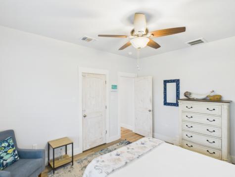 2403 S Bronte Street Rockport TX 78382