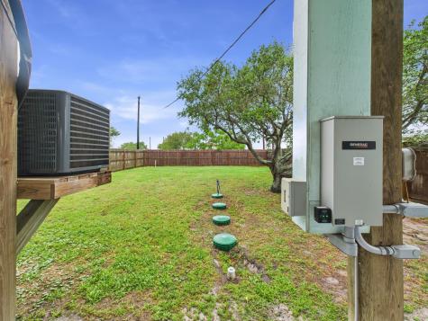 2403 S Bronte Street Rockport TX 78382