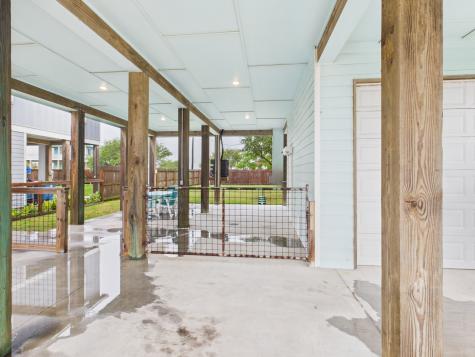 2403 S Bronte Street Rockport TX 78382