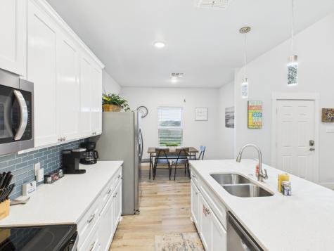 2403 S Bronte Street Rockport TX 78382