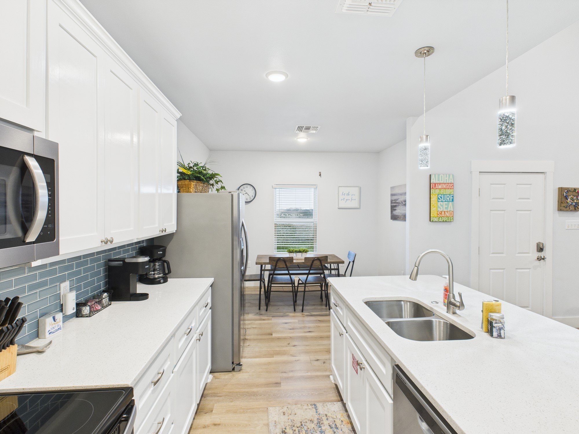 2403 S Bronte Street Rockport TX 78382