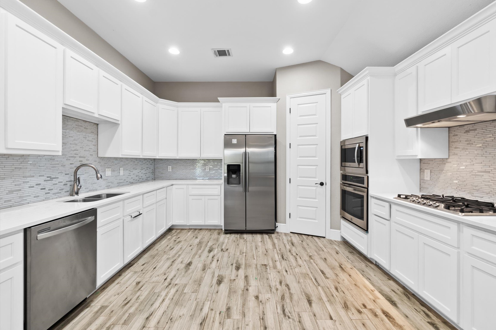 9707 Highland Pointe Drive Needville TX 77461
