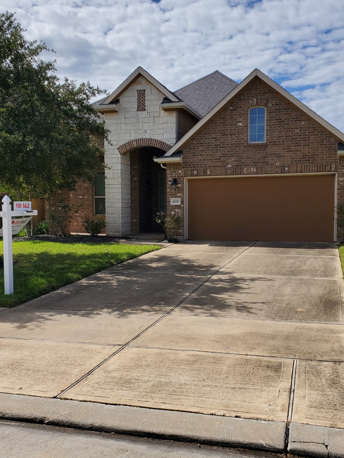 4210 Astoria Manor Lane Fulshear TX 77441