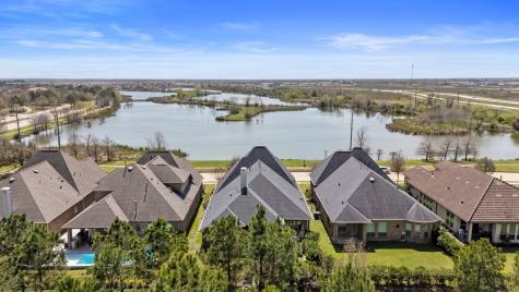 10 Cottage Glen Lane Fulshear TX 77441