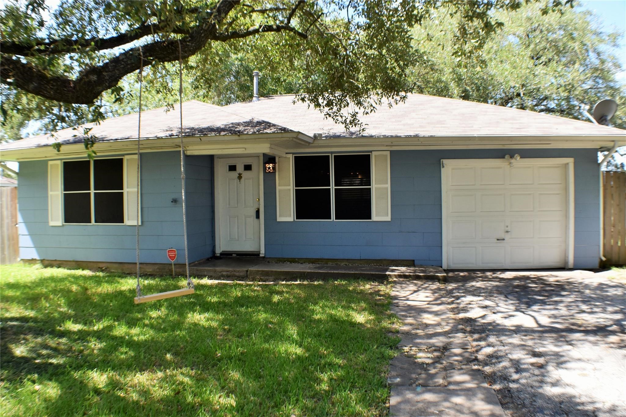 13006 Lawrence Lane Stafford TX 77477