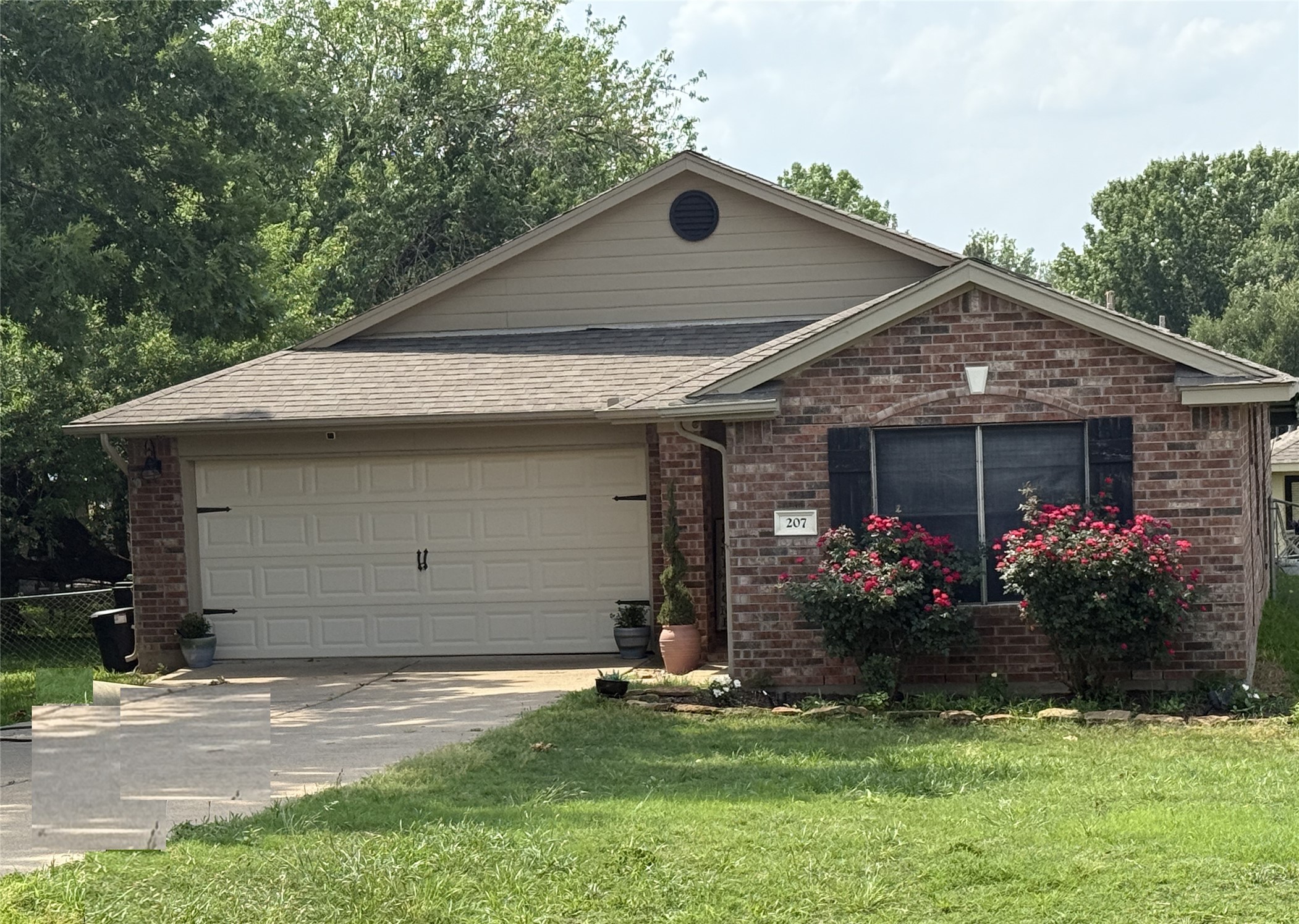 207 Leisure Lane Montgomery TX 77356