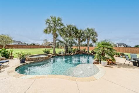 2029 Lake Landing Drive League City TX 77573