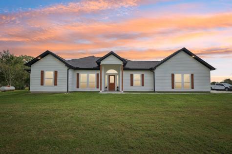 5715 Orchard Lane Santa Fe TX 77517